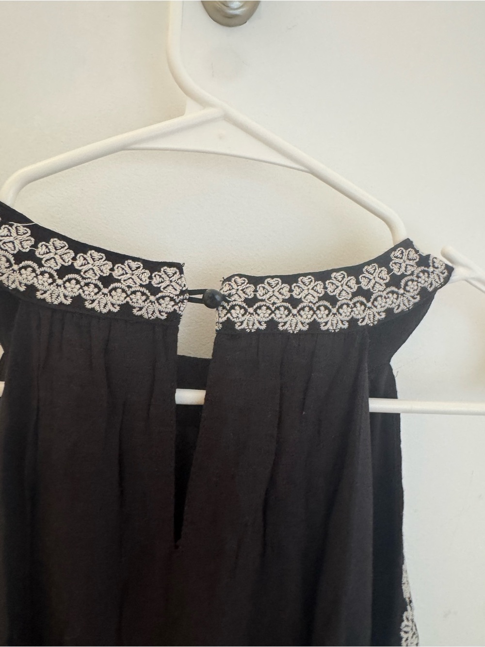 THML Stitch Fix Dress Women's Black Vittoria Embroidered A-Line Mini Halter, S - Picture 5 of 6